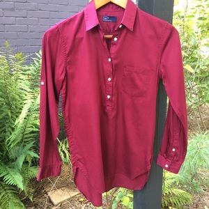 Gap Popover Maroon roll up sleeve popover shrit